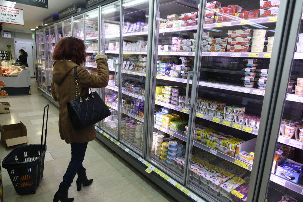 Ακρίβεια και πληθωρισμός: Επτά μέτρα προστασίας και για τη μεσαία τάξη