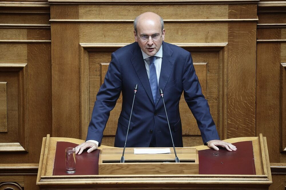 Αλλάζει το φορολογικό για τους ελεύθερους επαγγελματίες