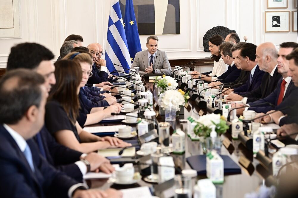 Μεταρρυθμίσεις και τομές τώρα!