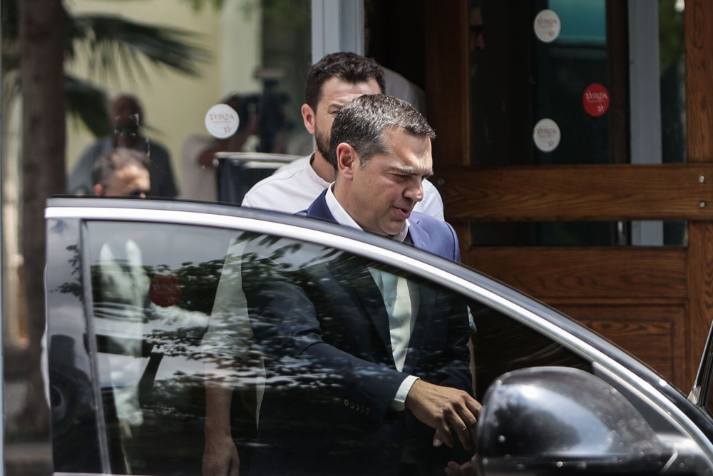 Κουμουνδούρου: άδειασε το γραφείο του ο Τσίπρας την Παρασκευή