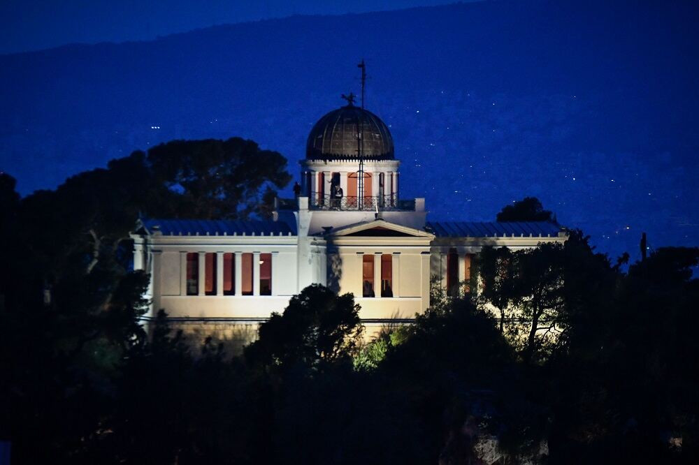 Εθνικό Αστεροσκοπείο για τα μελτέμια: ρεκόρ ριπών και κρίσιμη δοκιμασία για τις φωτιές (video)