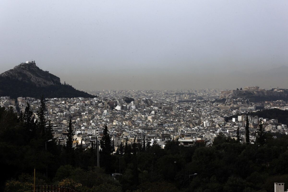 Ζέστη και… σκόνη από Αφρική το προφίλ του καιρού την Παρασκευή