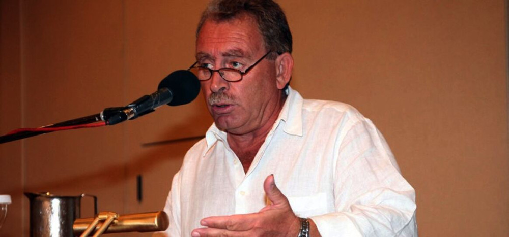 Έπιασαν δουλειά οι λαϊκιστές του ΣΥΡΙΖΑ κι ο “σύντροφος” Φιλίππου