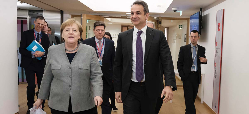 Ταμείο Ανάκαμψης: Μαχαίρι και πεπόνι η Μέρκελ – Η μπάλα στα πόδια του Μητσοτάκη!