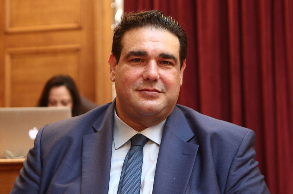 ΥΠΕΣ: δίνει 11,25 εκατ. ευρώ για την αντιμετώπιση της λειψυδρίας