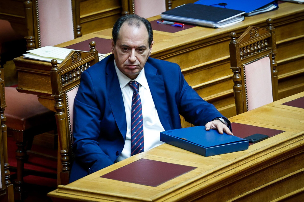 Σπίρτζης: Απορριπτέα η υιοθέτηση του «πατρίς-θρησκεία-οικογένεια» από τον Κασσελάκη, είναι το τρίπτυχο της χούντας