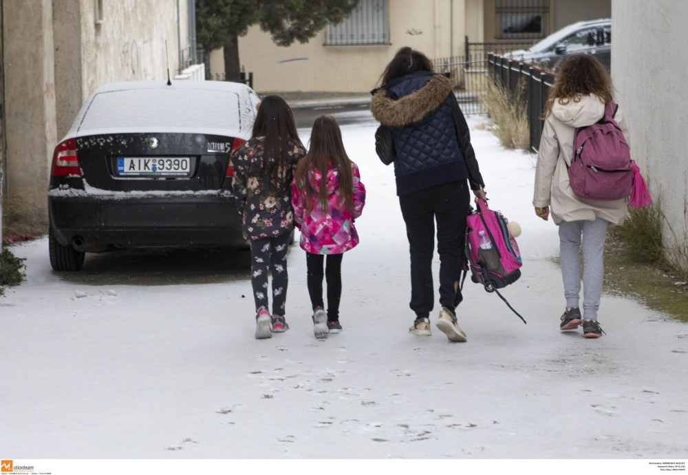 Κακοκαιρία: ποια σχολεία θα παραμείνουν κλειστά και την Τρίτη