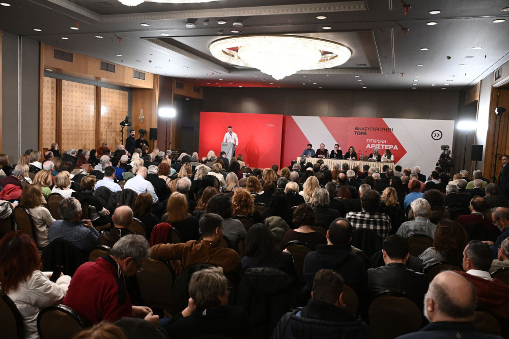 ΣΥΡΙΖΑ: αναλύσεις πουμαρό και ινστιτούτα να φάν' κι οι κότες