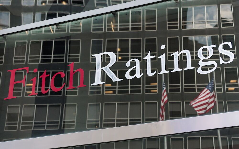 Αναβάθμιση από τον οίκο Fitch στις ελληνικές τράπεζες – Ψηλά Εθνική και Eurobank