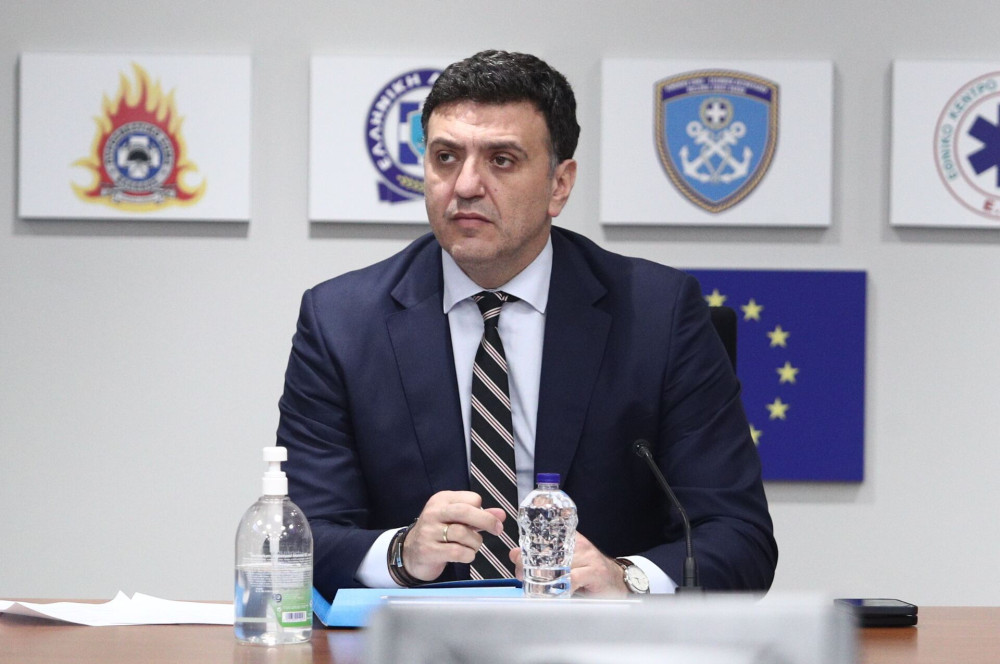 Βασίλης Κικίλιας: Οι πυροσβέστες μας δίνουν επικίνδυνες μάχες, δεν κάνουν σχέδια επί χάρτου