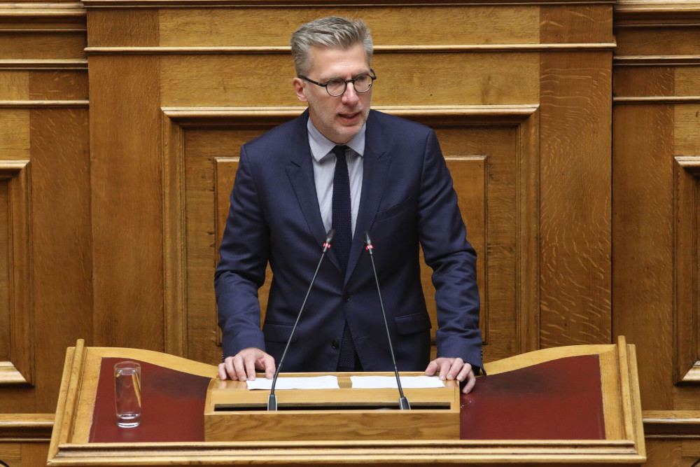 Σκέρτσος σε Ανδρουλάκη: Να γίνεται διάλογος ουσίας κι όχι πετροπόλεμος