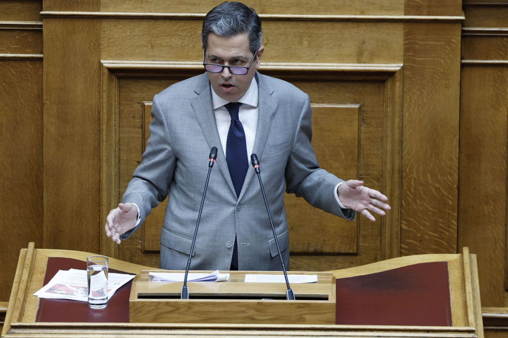 Σ. Κεδίκογλου για Δραγασάκη: «Δεν θα τον απαξίωνα - Θα αισθανόμουν πάρα πολύ "βαρύ" το στυλό για να γράψω τέτοια πράγματα»