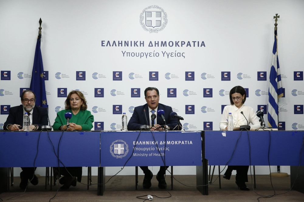 Κορωνοϊός: καμπάνιες ενημέρωσης για τον εμβολιασμό - Διαγράφονται τα πρόστιμα στους ηλικιωμένους