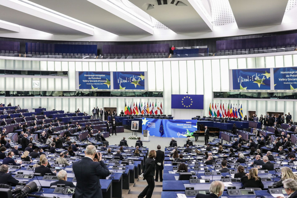 Δημοσκόπηση Euronews/Ευρωεκλογές: υπεροχή ΝΔ στην Ελλάδα - ΔΗΣΥ στην Κύπρο