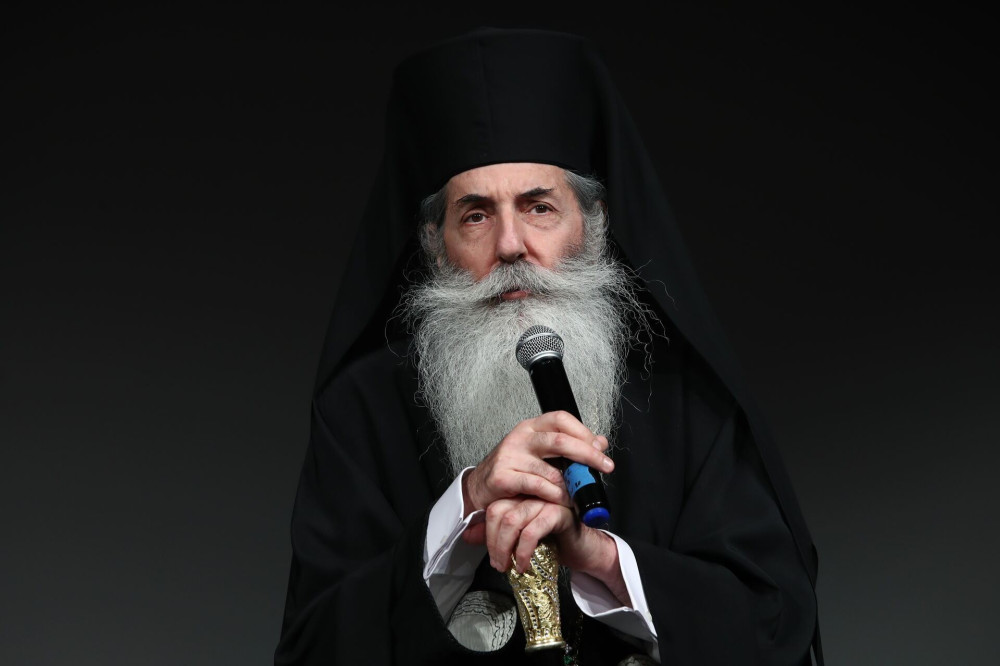 Μητροπολίτης Πειραιώς: Εκτός Σώματος της Εκκλησίας όσοι νομοθετήσουν τον γάμο των ομόφυλων ζευγαριών