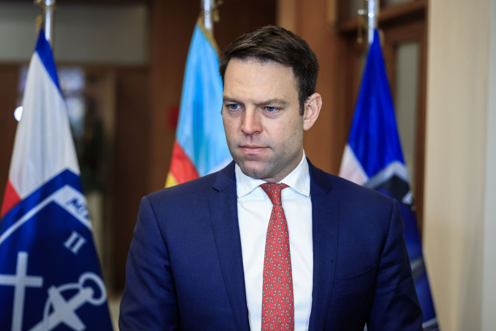 Οι «απορίες» της Κουμουνδούρου