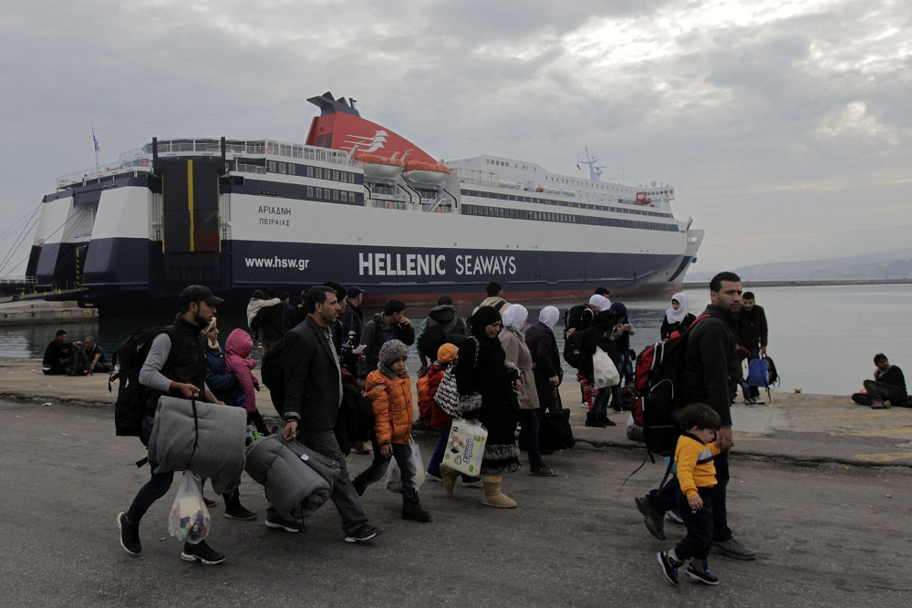 Δύο επιχειρήσεις για την επιστροφή 160 παράνομων μεταναστών  σε 48 ώρες