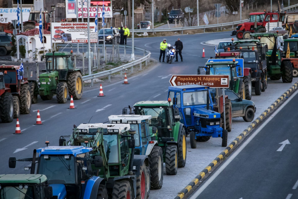 Αγρότες: αποφασίζουν για την επιτροπή που θα τους εκπροσωπήσει στη συνάντηση με Μητσοτάκη