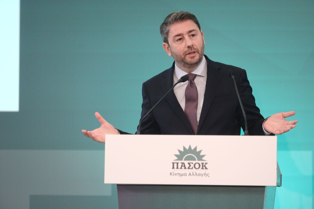 Η κεντροαριστερά και ο κομπάρσος Ανδρουλάκης