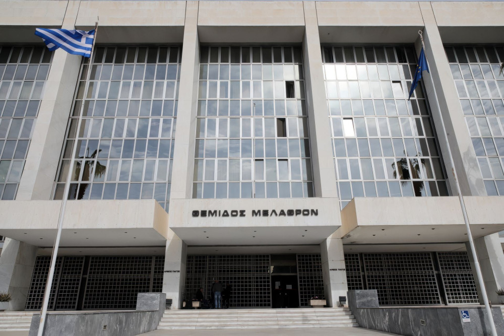 Οι «ερευνητές ρεπόρτερ» και οι πολιτικές επιθέσεις στις δικαστικές αποφάσεις