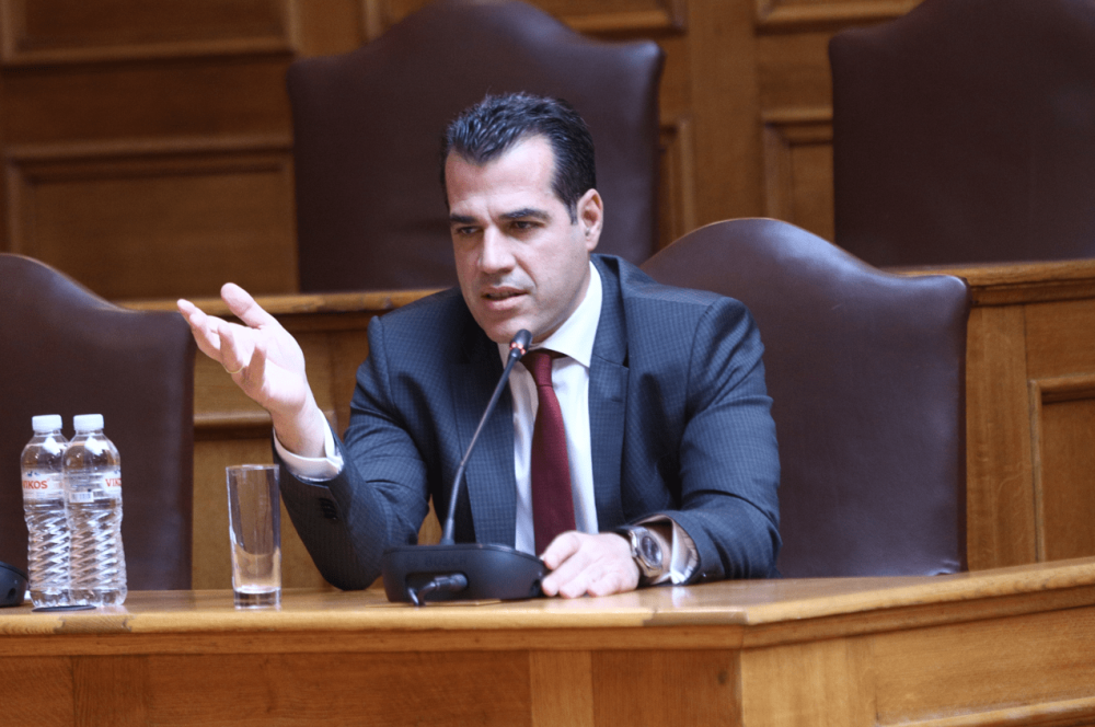 Θάνος Πλεύρης στο «Μανιφέστο»: Πολιτικά αδίστακτοι