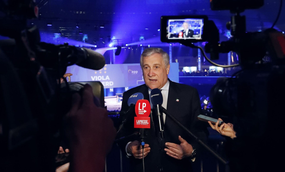 Ταγιάνι: Η ΕΕ είναι έτοιμη να πλήξει τις ΗΠΑ με δασμούς 21 δισεκ. ευρώ