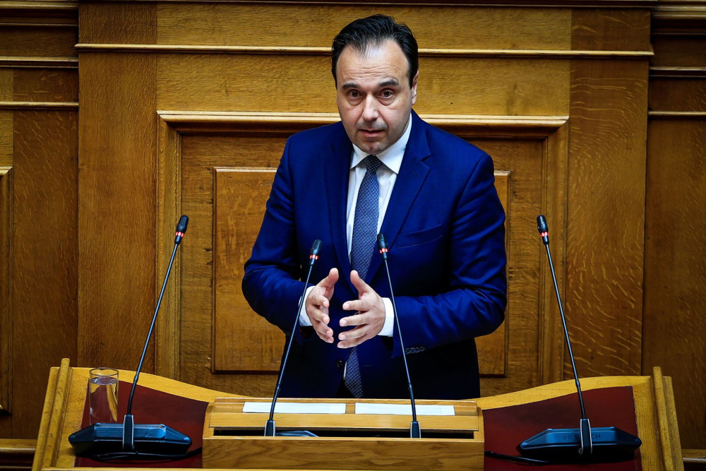 Πρόταση δυσπιστίας - Παπαστεργίου: Δεν θα αφήσουμε να συγκαλυφθεί το παραμικρό