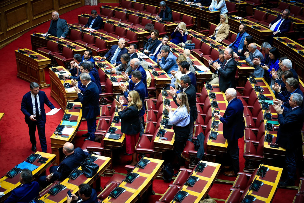ΠΑΣΟΚ: διαψεύδει τον Νίκο Παππά για προσυνεννόηση στην πρόταση δυσπιστίας