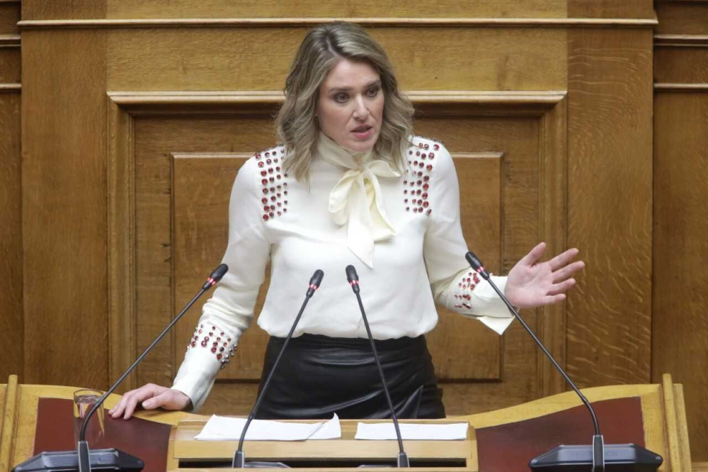 Επίθεση «Χρυσής Αυγής» στην Άννα Ευθυμίου: «Ματαιοπονούν όσοι προσπαθούν να μας εκφοβίσουν»
