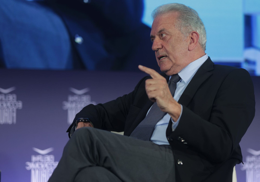 Παρέμβαση Αβραμόπουλου για τη νέα γενιά Ζ και τον ρόλο της στις εξελίξεις