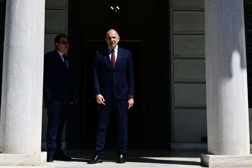Παραγωγικές οι συναντήσεις Γεραπετρίτη σε Κατάρ - Κουβέιτ