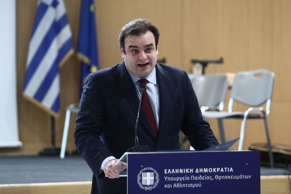 Στην Πάτρα ο Κυριάκος Πιερρακάκης για την 106η Σύνοδο των Πρυτάνεων