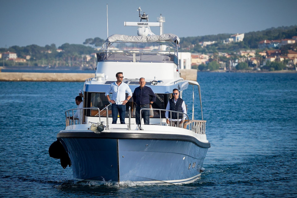 Η «θερμή» υποδοχή Κασσελάκη στη Λέσβο με κοινό... 10 ατόμων!