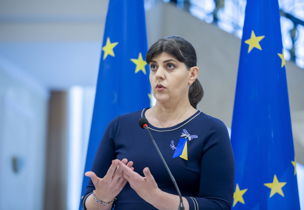 Τα ψέματα ΠΑΣΟΚ και ΣΥΡΙΖΑ για τη συνέντευξη της Λάουρα Κοβέσι