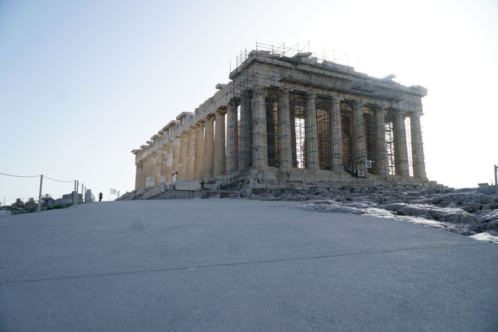 Ακρόπολη: αποθεωτικά σχόλια για την προσβασιμότητα από blogger που μετακινείται με αμαξίδιο