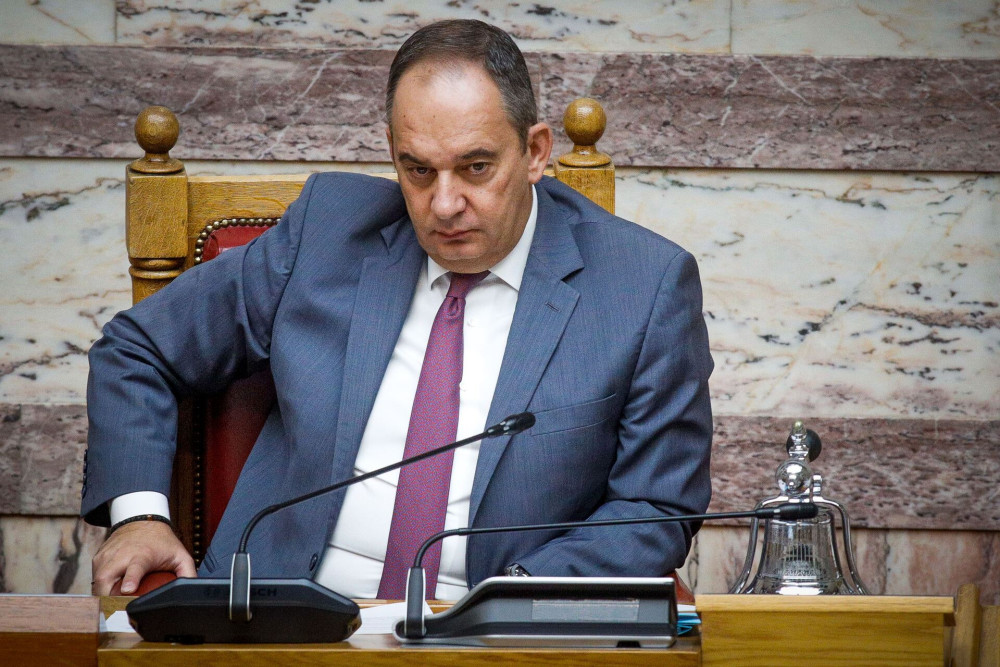 Πλακιωτάκης για τα Τέμπη: «Απόδοση ευθυνών και απόλυτος σεβασμός στις οικογένειες των θυμάτων»