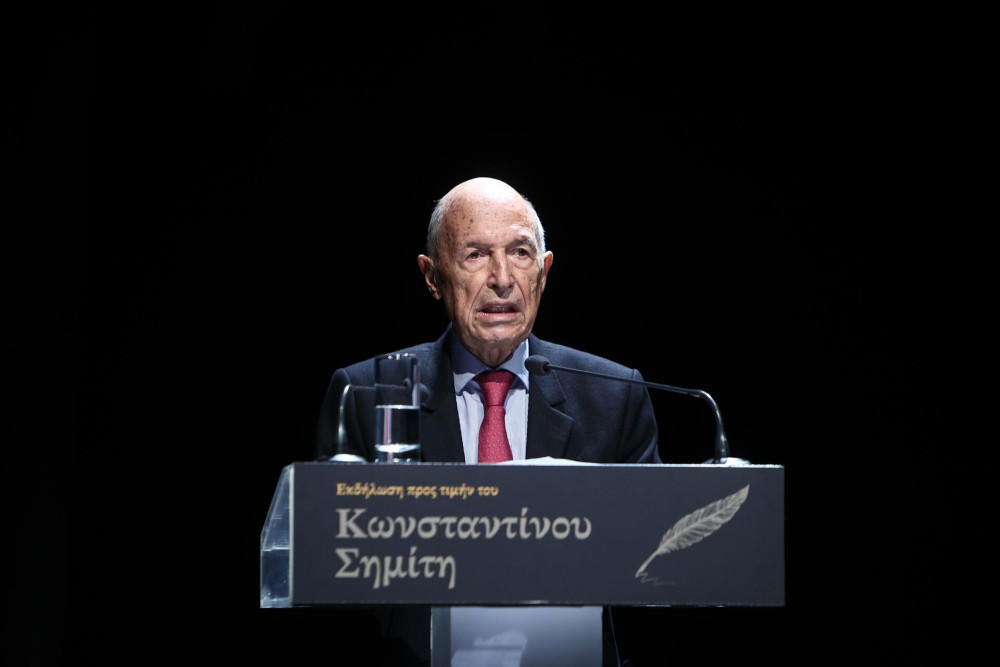 Πέθανε ο πρώην πρωθυπουργός Κώστας Σημίτης