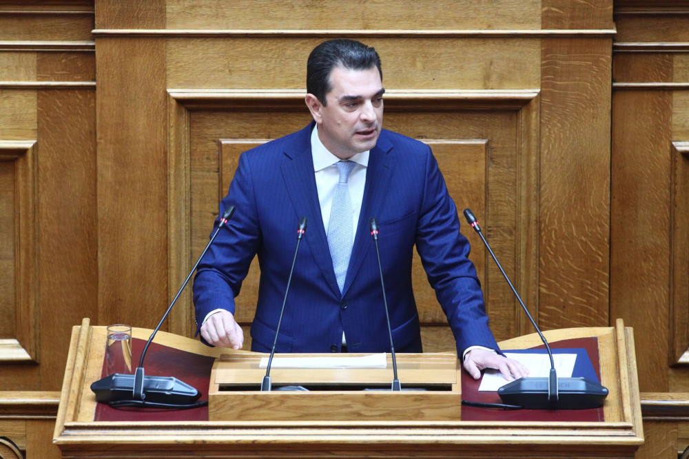 Σκρέκας για Τσίπρα: Προσβάλλει τη Δημοκρατία, το πρώην κόμμα του - 2,5 χρόνια δεν έκανε τίποτα (video)