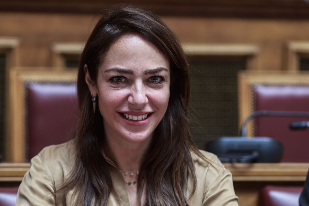 Μιχαηλίδου: Ενισχύονται οι βρεφονηπιακοί σταθμοί και τα μέτρα στήριξης των οικογενειών (video)
