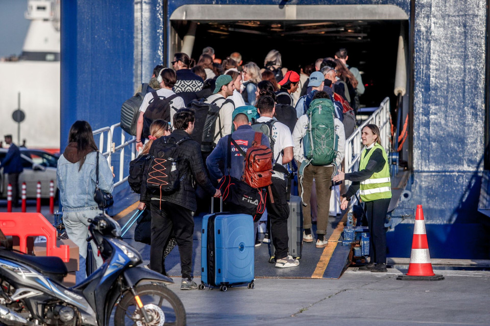 3,5 εκατ. άτομα έκαναν Πάσχα εκτός Αθηνών!