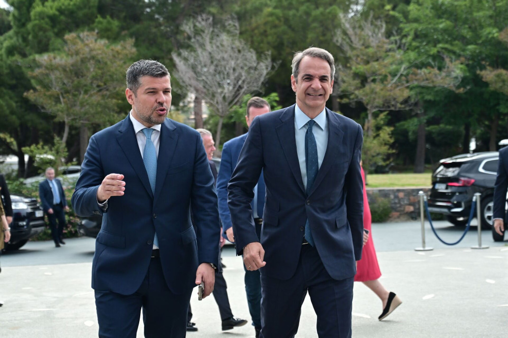 Ο Μητσοτάκης προχωρά και στην αντιπολίτευση ψάχνονται…