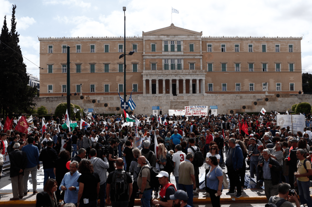 Εργατική Πρωτομαγιά: συγκεντρώσεις της ΑΔΕΔΥ και του ΠΑΜΕ στο κέντρο της Αθήνας