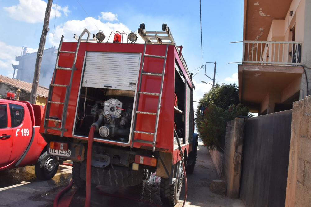 Φωτιά στον Τύρναβο - Μάχη να μην πάρει διαστάσεις