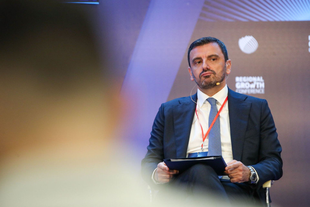 Νικολακόπουλος για φωτιά σε Βάρης – Κορωπίου: Οι πολίτες να ακολουθούν τις οδηγίες της Τροχαίας και του 112