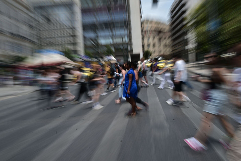 Γιατί φυλλορροεί η Αριστερά;