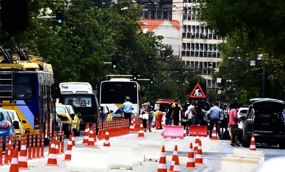 Πρεμιέρα ταλαιπωρίας για τον “Μεγάλο Περίπατο” στο κέντρο της Αθήνας