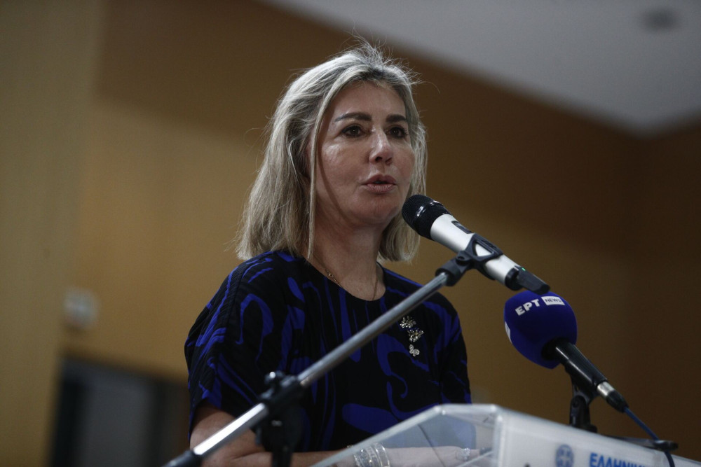 Στο αυτόφωρο ο δημοσιογράφος που συνελήφθη για εκβιασμό της Ζέττας Μακρή