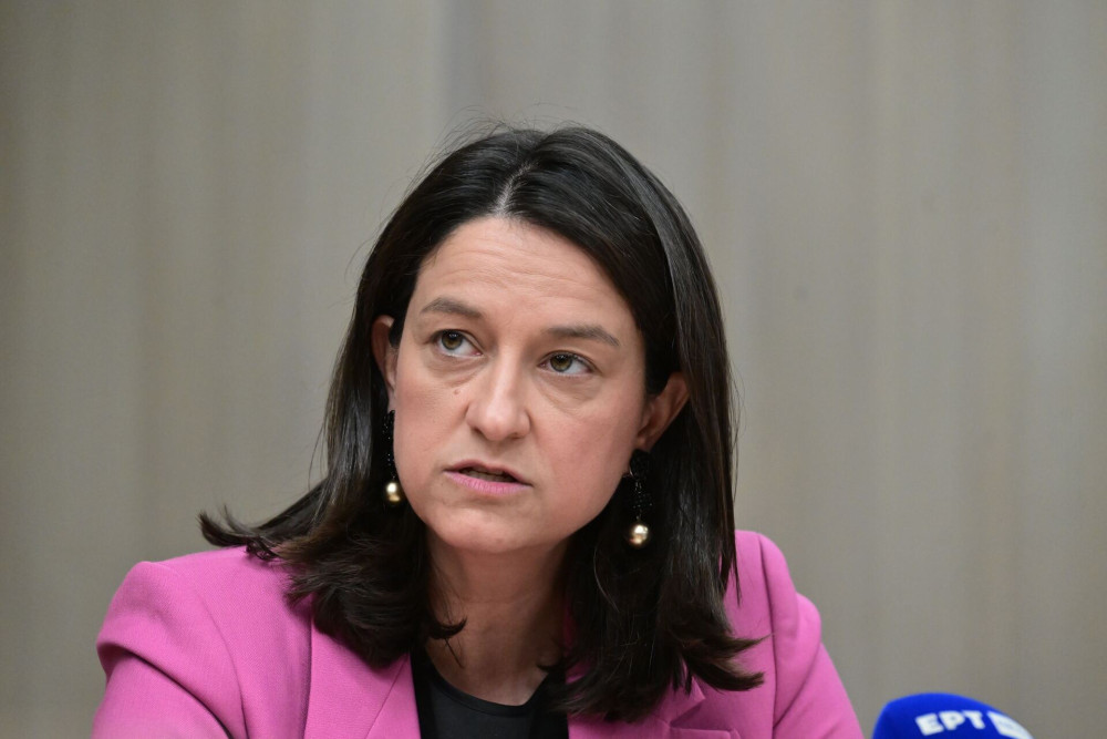 Κεραμέως: Σε δυο επίπεδα οι αλλαγές στο επίδομα ανεργίας