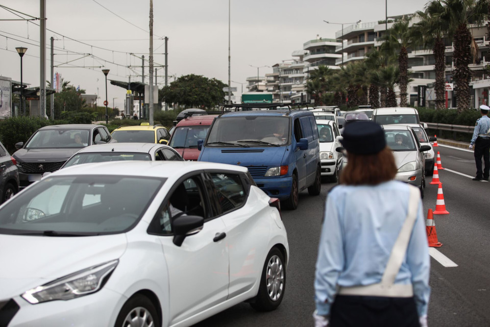 Θεσσαλονίκη: τρεις μεθυσμένοι οδηγοί και 12 χωρίς δίπλωμα μέσα σε ένα 24ωρο