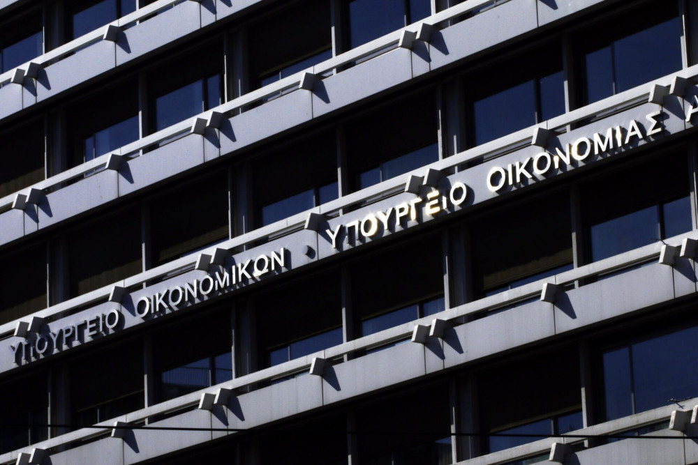 Πώς θα επιβραβεύονται οι συνεπείς φορολογούμενοι